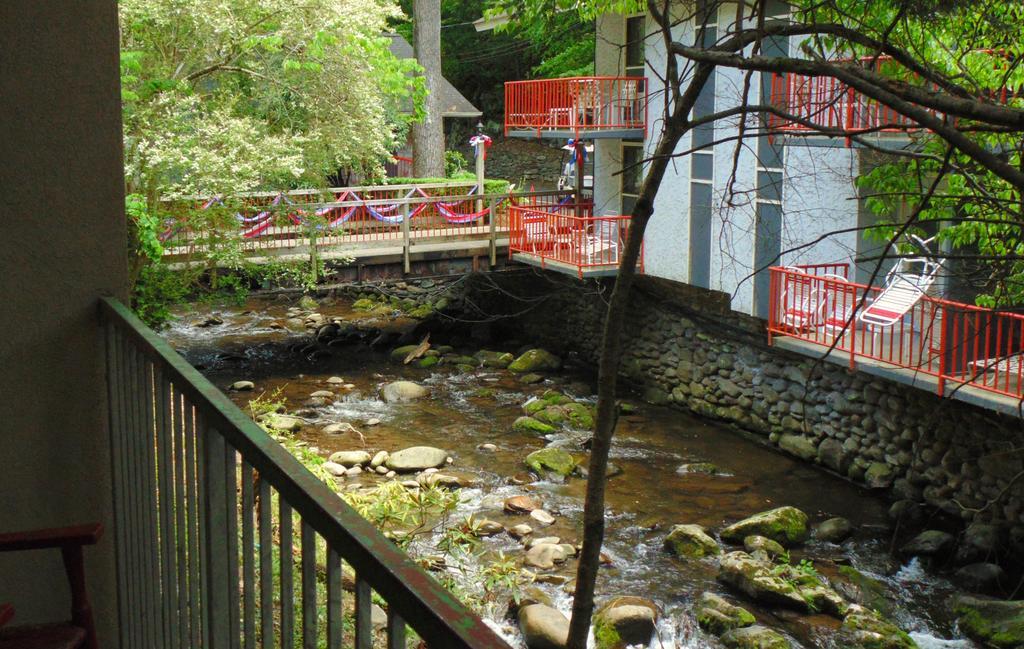 Terrace Inn On The Water Гатлинбург Номер фото